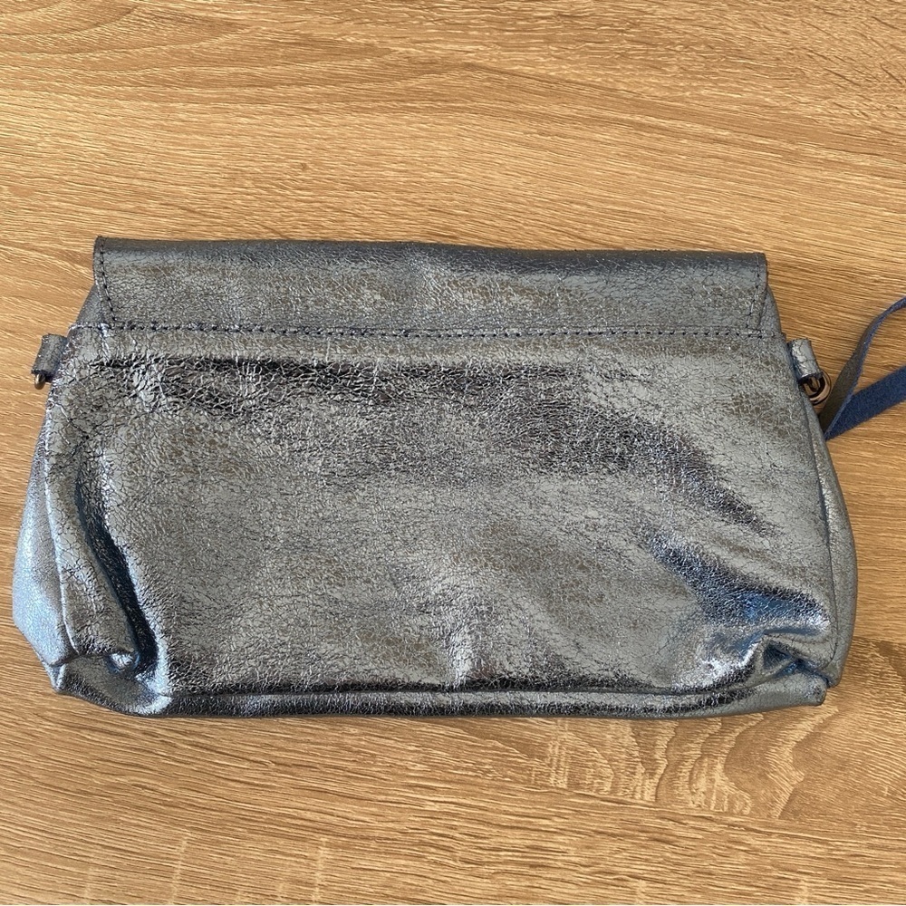 H2J Light Blue Metallic Clutch - Picture 5 of 5